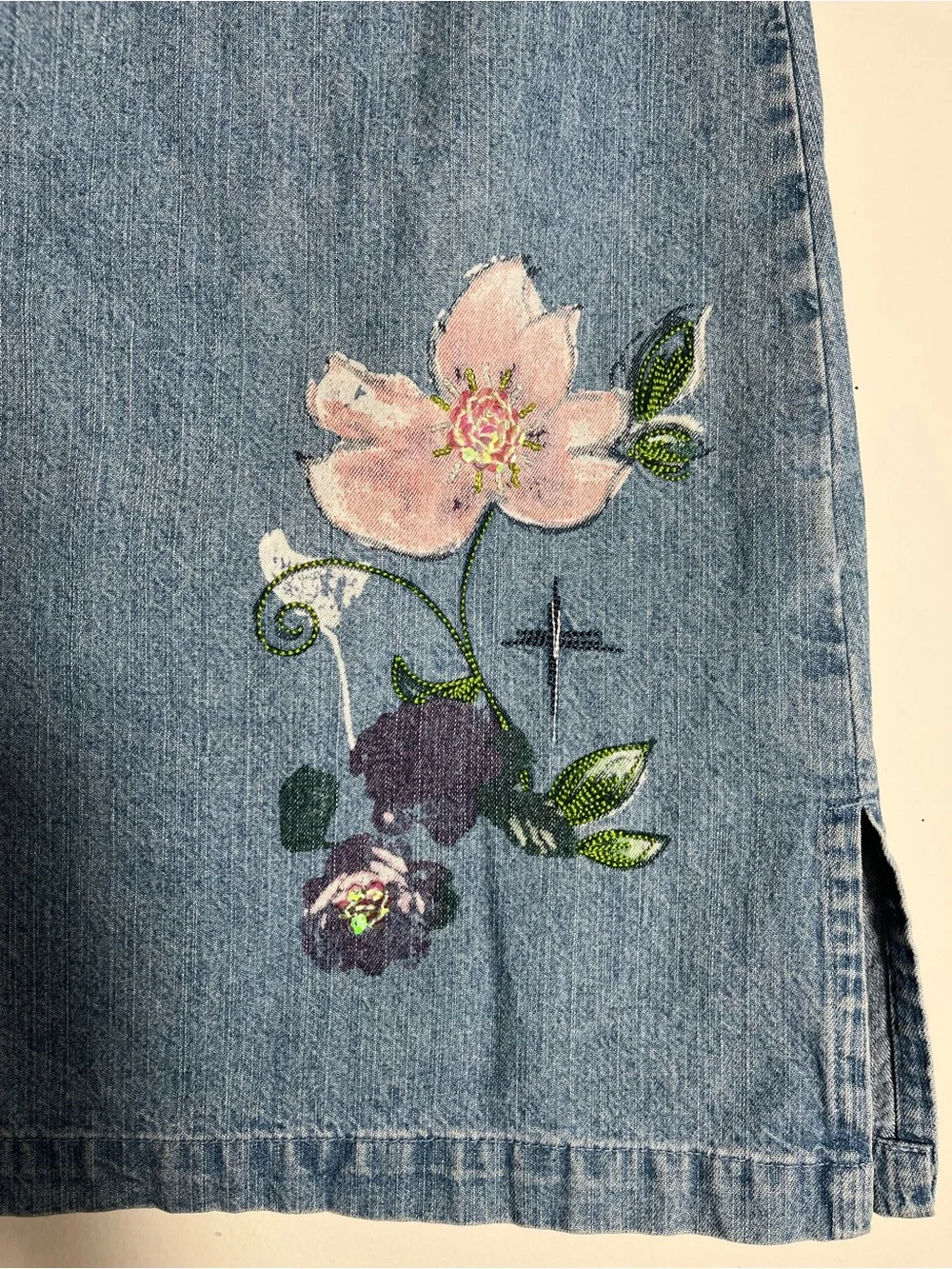 Christopher & Banks‎ Embroidered Denim Skirt Size 10